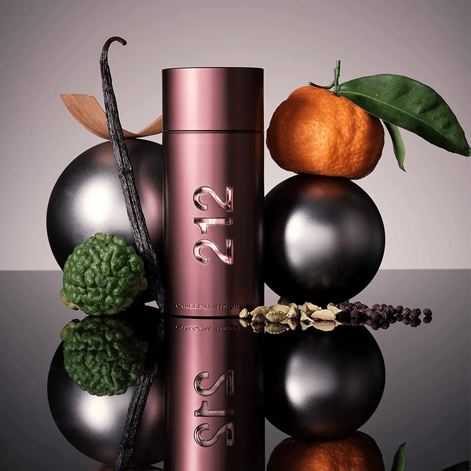 Carolina Herrera 212 Sexy Men EDT 100ml - Image 3