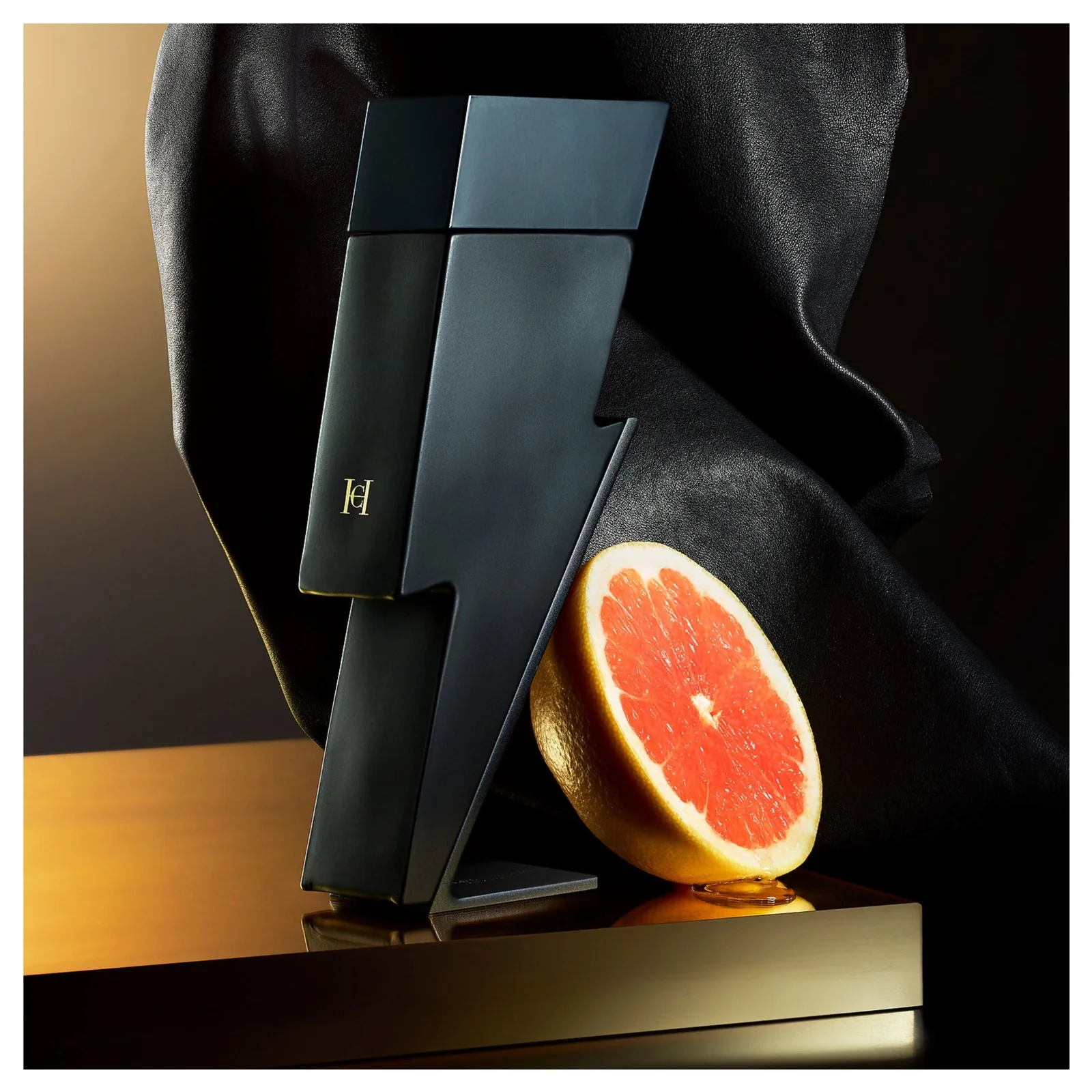 Carolina Herrera Bad Boy Le Parfum  EDP 100ml - Image 3
