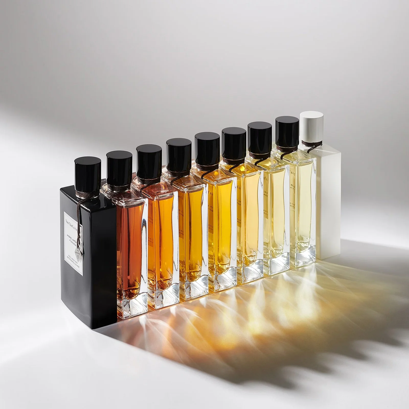 Van Cleef & Arpels Collection Extraordinaire Gift Set - Image 3