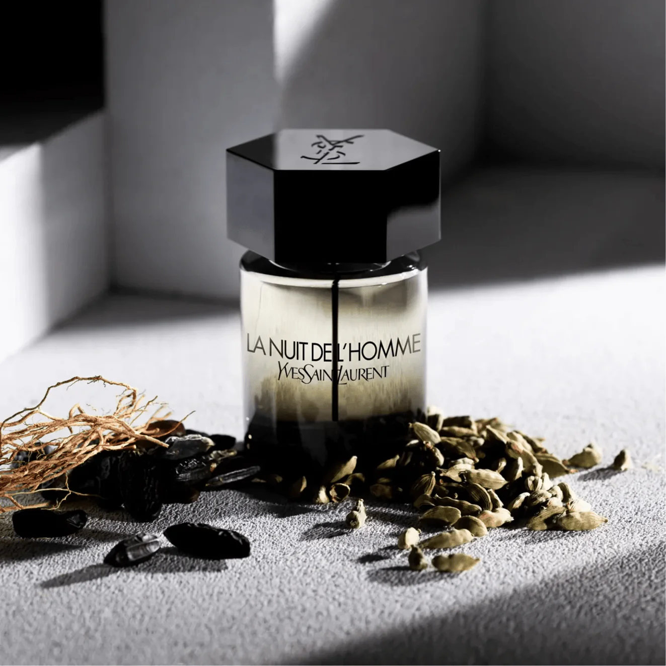 Yves Saint Laurent La Nuit de L'Homme EDT 100ml - Image 3